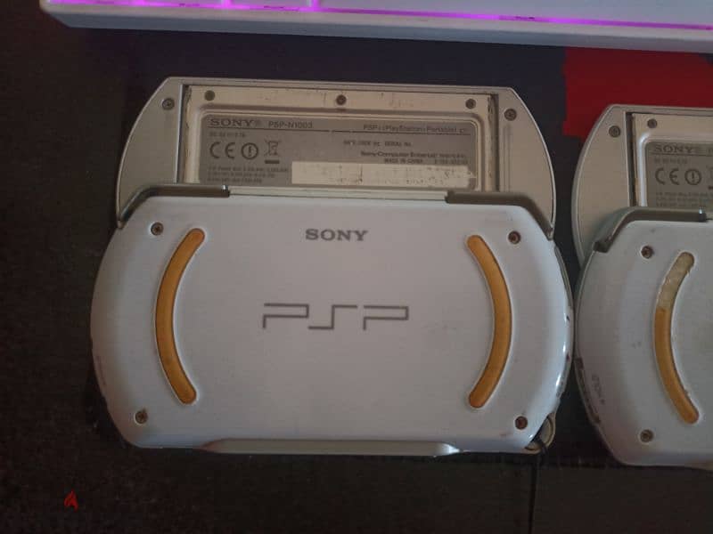 2 used psp go modded no charger 3