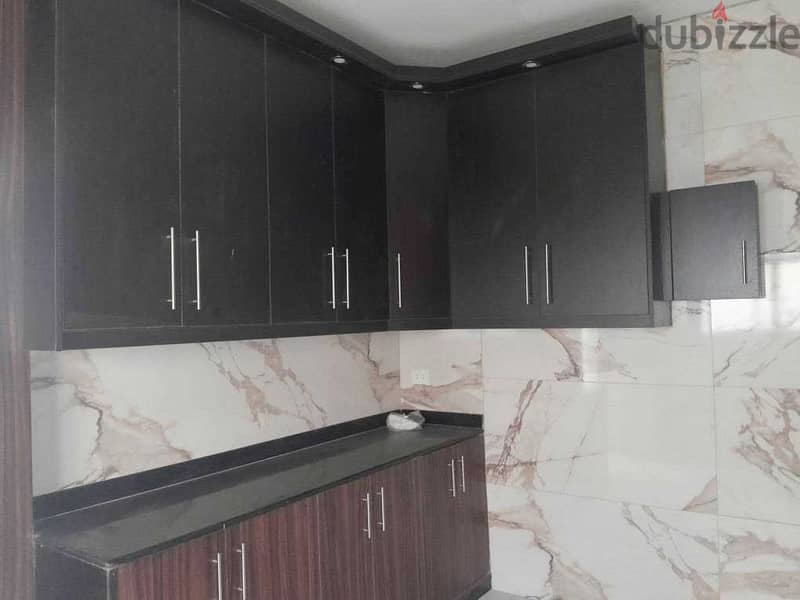 275 SQM apartment for sale in Beirut-Mazraa,بيروت! REF#ZS96672 3
