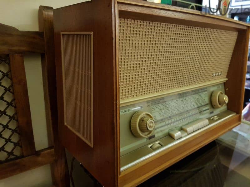راديو قديم للبيع 1