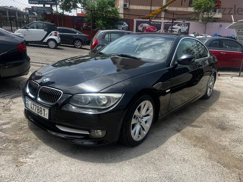 BMW 3-Series 2011 Coupe 5