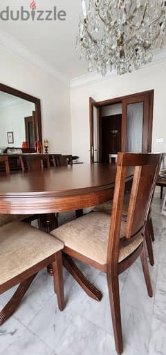 Dining table & 8 chairs