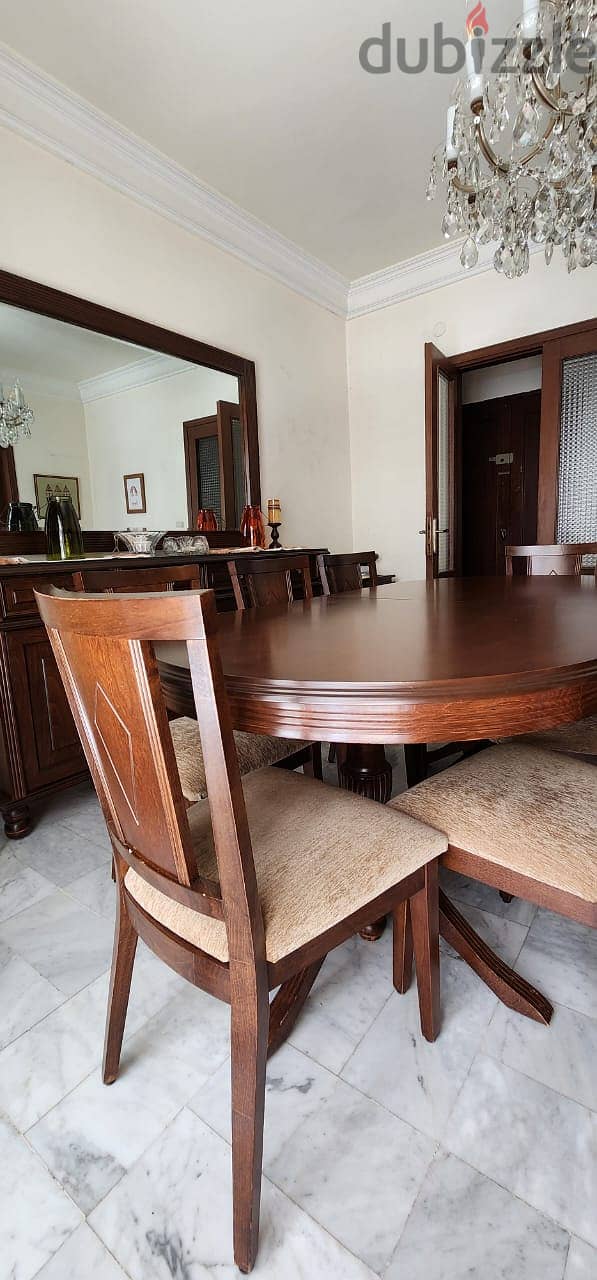 Dining table & 8 chairs 2