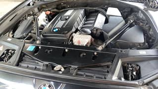 BMW 5-Series 2011 0