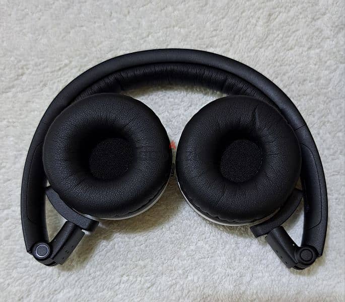Mercedes Bluetooth Headset Headphones original new 3 pieces  03723895 6