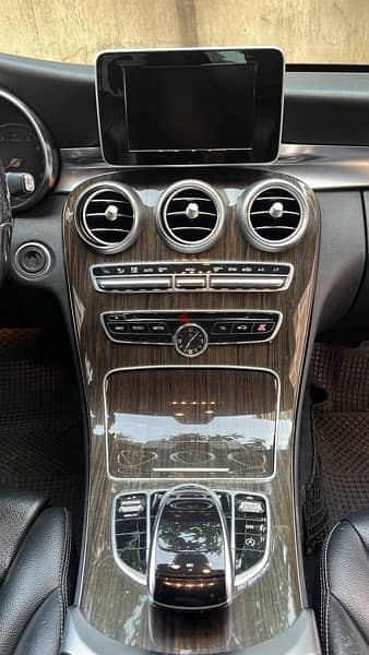 Mercedes-Benz C-Class 2015 2