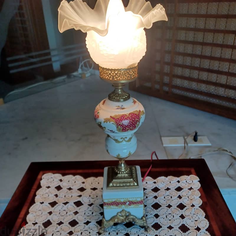 Porcelaine Table Lamp 1