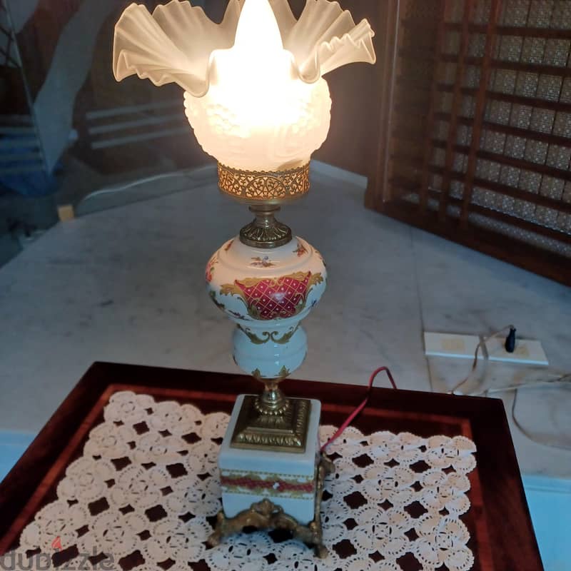 Porcelaine Table Lamp 3