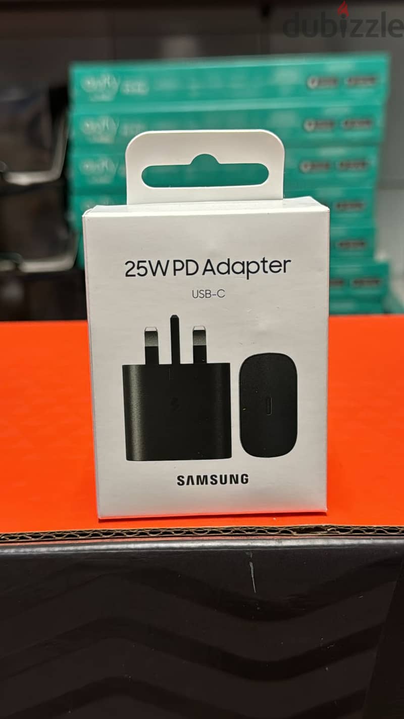 Samsung 25w pd adapter usb-c 3 pin black amazing & good price 1