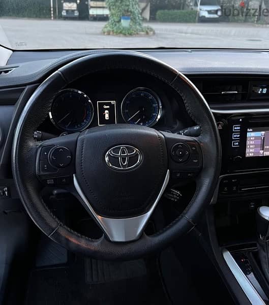Toyota Corolla 2017 6
