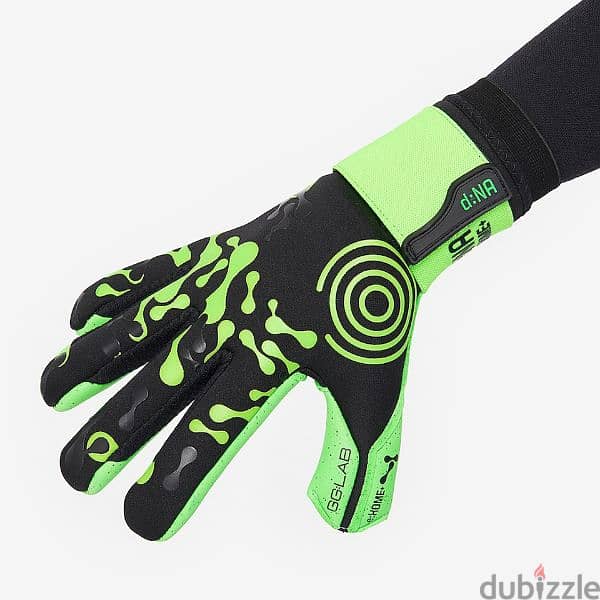professional Glovelu - e:Xome+ Goal keeper gloves, size 5 4