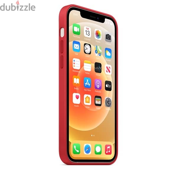 Phone 12 | 12 Pro Silicone Case with MagSafe - (PRODUCT)RED 1
