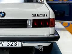 1/18 diecast Autoart RARE BMW 323i 1977 Alpine White #75111 MINT 0