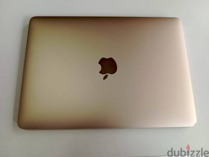 MacBook 2016, 12", i5, 8GB RAM, 500SSD, Gold. like new 2