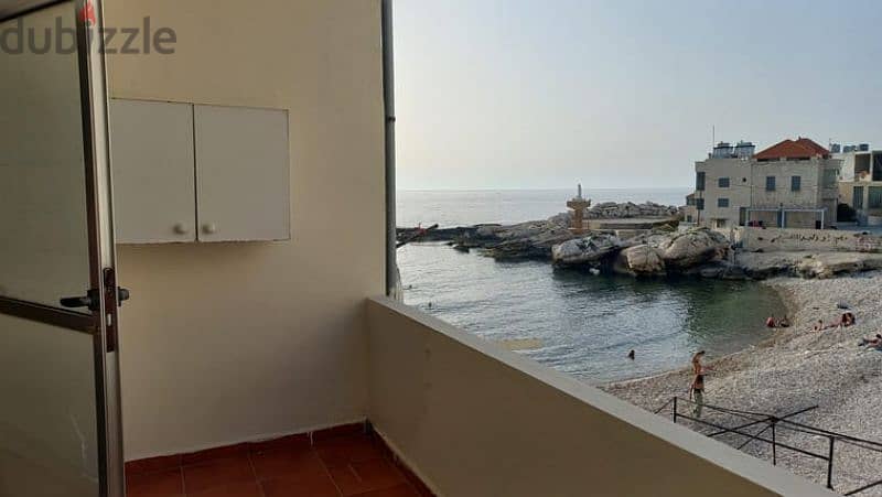 Beautiful Studio by the sea for rent 2