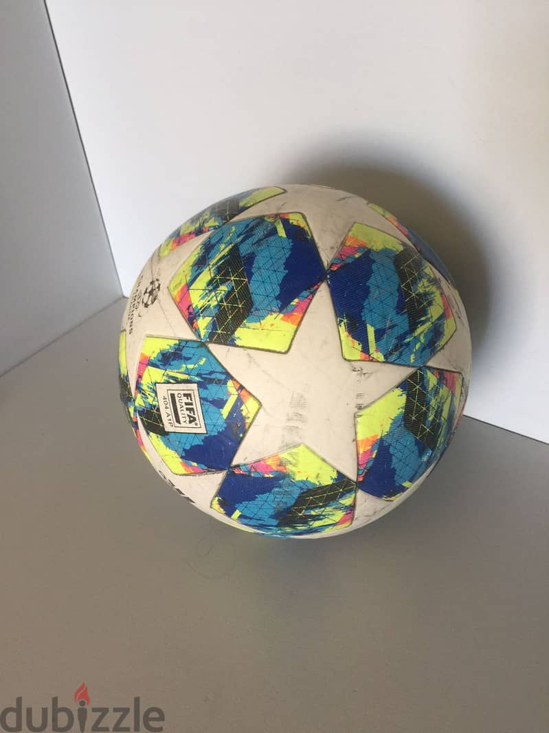 **(Champions League)** Ball - Great Condition 3