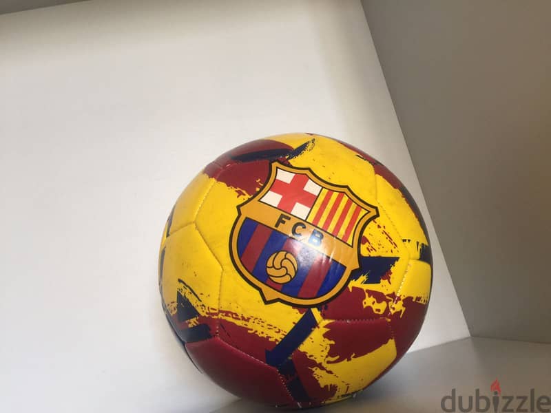 BARCELONA ball in great condition 4
