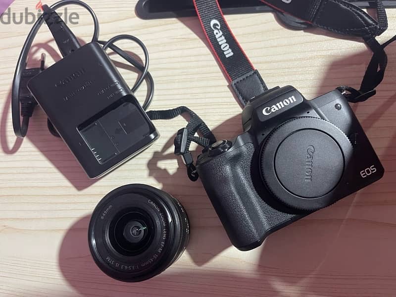 Canon EOS M50 1