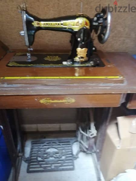 sewing machine/ مكنة خياطة 2