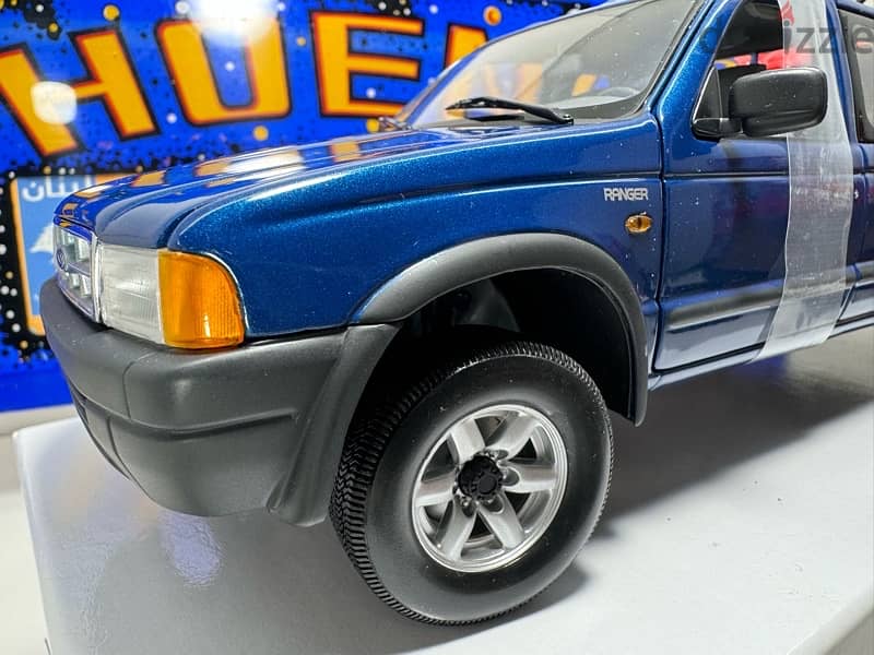 1/18 diecast Ford Ranger Puck-Up (Hi-LUX)  by Action Performance NEW 7