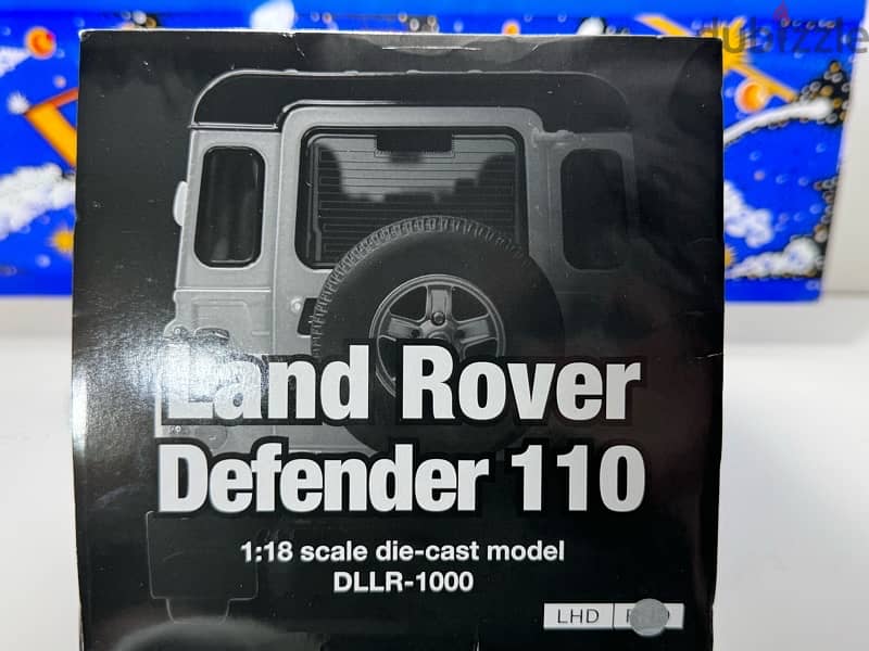 1/18 diecast Land Rover Defender 110 by Century Dragon (RARE LHD) 12