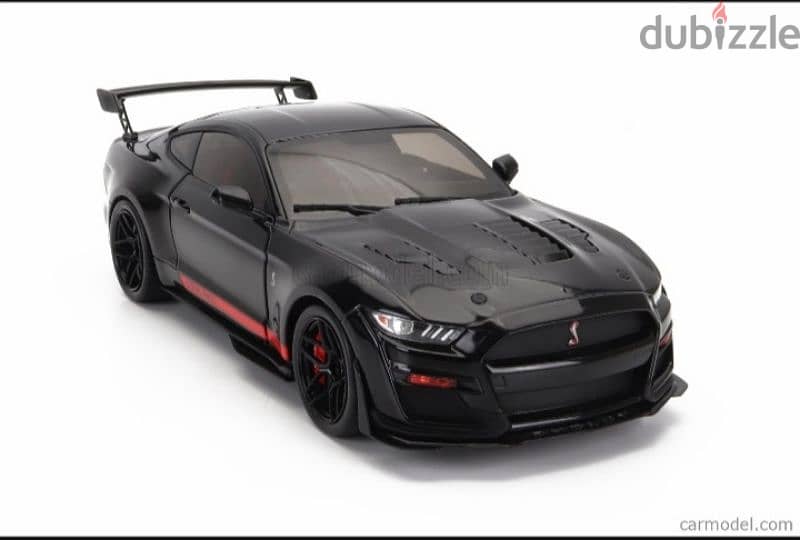 Mustang Shelby GT500 Code Red '22 diecast car model 1;18. 3