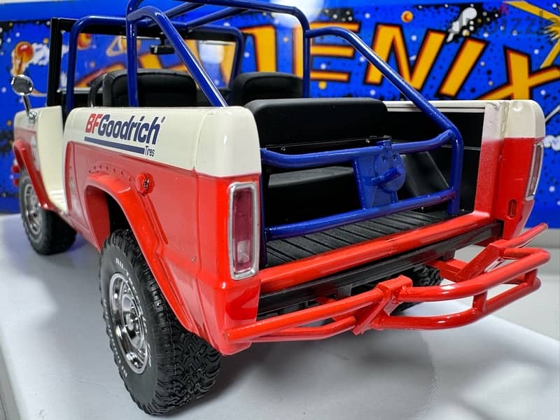 1/18 diecast Ford Baja Bronco 1966 By greenlight NEW SHOP STOCK 1