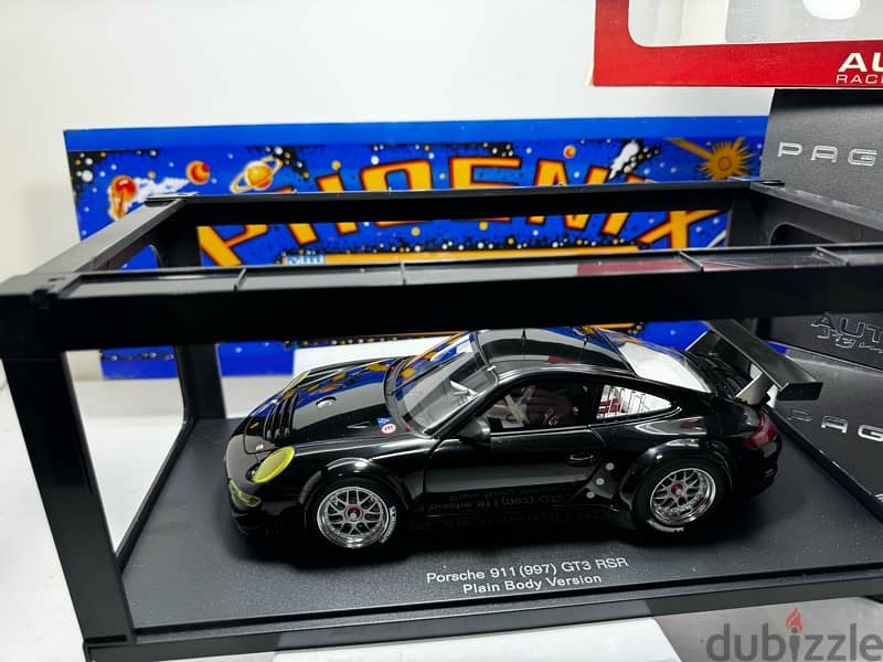1/18 diecast Autoart Porsche (997) 911 GT3 RSR NEW SHOP STOCK 4