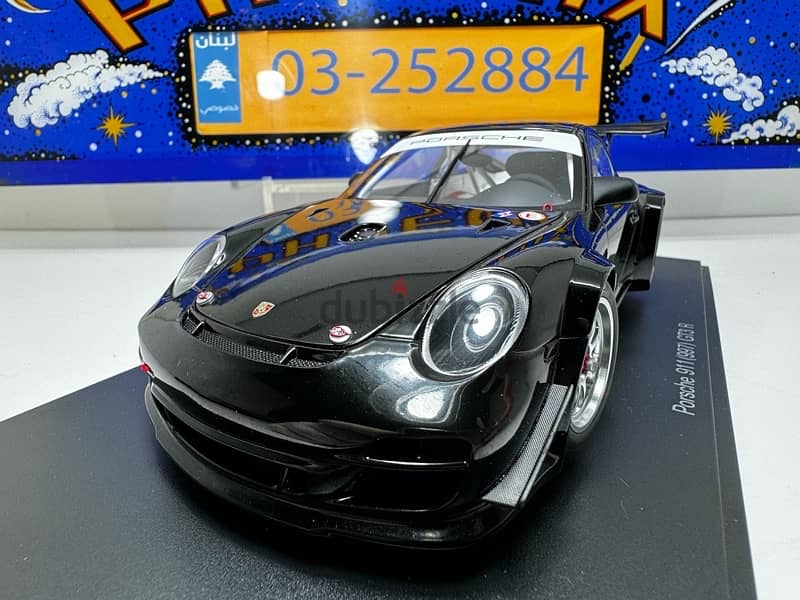 1/18 diecast Autoart Porsche (997) 911 GT3-R (SHOP STOCK) #81071 2