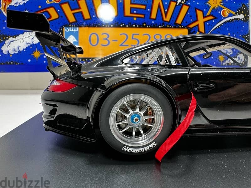 1/18 diecast Autoart Porsche (997) 911 GT3-R (SHOP STOCK) #81071 5