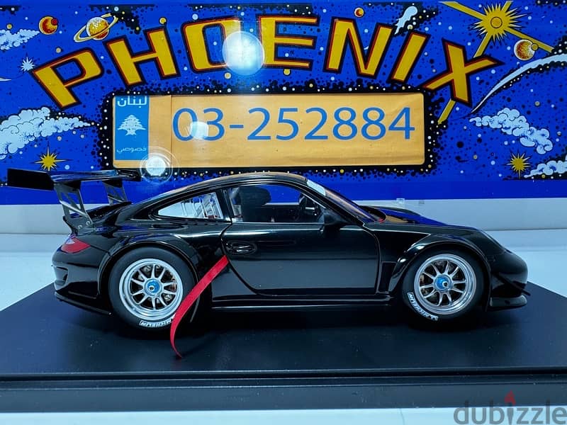 1/18 diecast Autoart Porsche (997) 911 GT3-R (SHOP STOCK) #81071 8