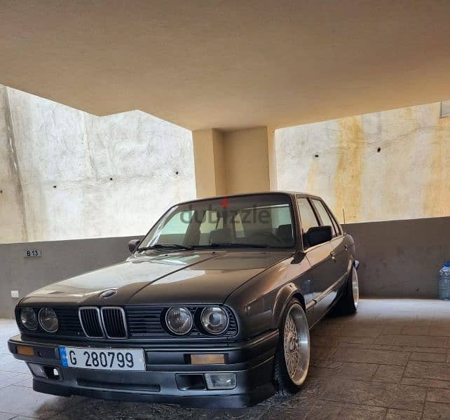 BMW 3-Series 1989 1
