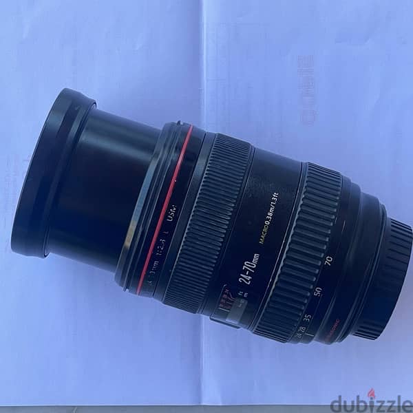 CANON EF Lens 24-70mm f/2.8 1
