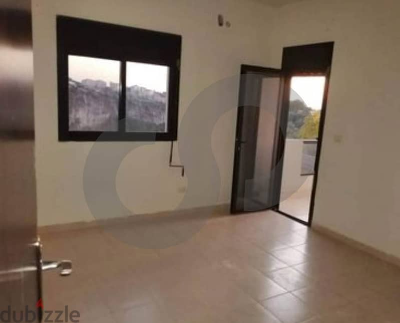 Attractive 150 square meter apartment in Amchit/عمشيت REF#ZY106697 4