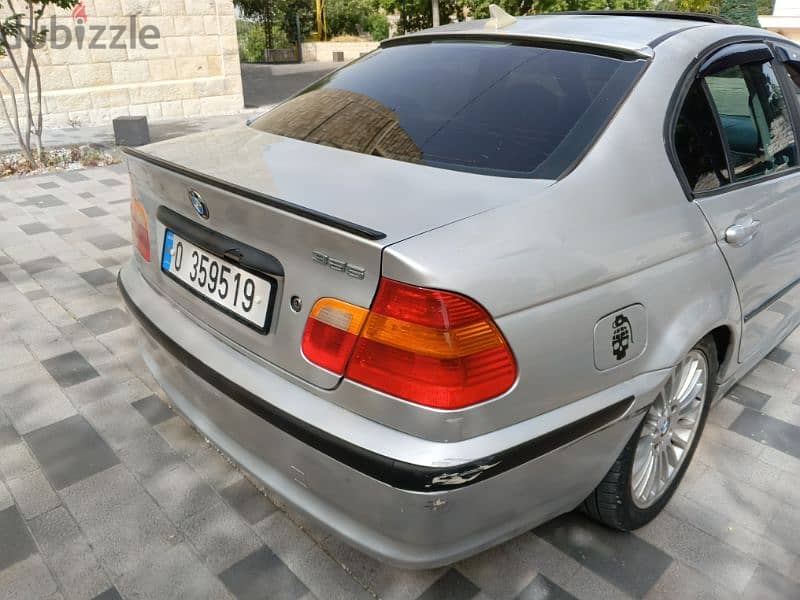 BMW 3-Series 2002 4