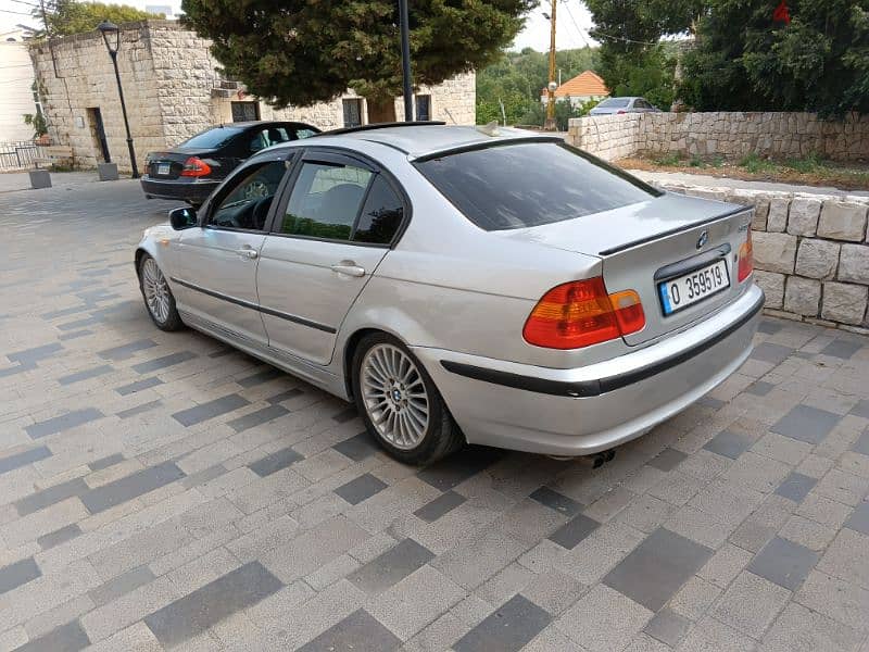 BMW 3-Series 2002 5