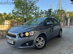 Chevrolet Sonic 2015 Super clean!!!