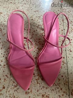 BERSHKA pink heels size 38 eur bough and never worn from last year