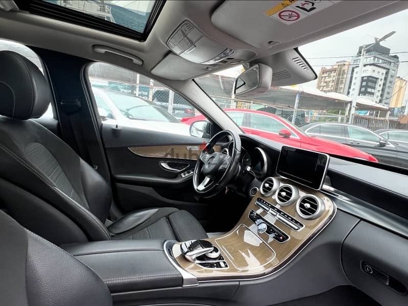 Mercedes-Benz C-Class 2015 (Luxury Package) 5