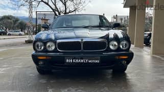 Jaguar XJ8