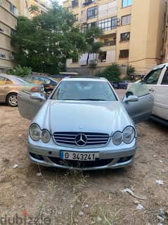 Mercedes-Benz CLK350  2006