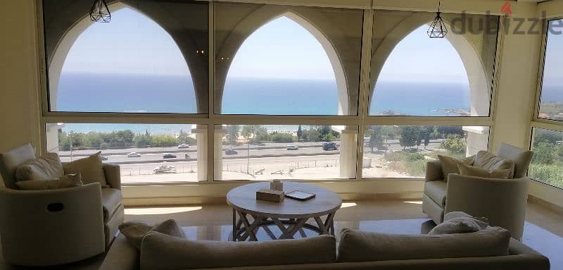 Spacious fully furnished apartment - Panoramic view 0