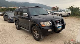 Mitsubishi Montero 2001