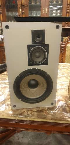 speakers