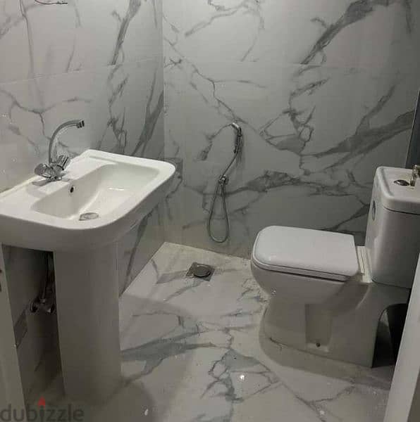 طقم حمام TOYO(كرسي + مغسلة) (bathroom toilet set (seat and sink 10