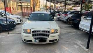 للتواصل :Chrysler 300 limited 2006 super clean81622544