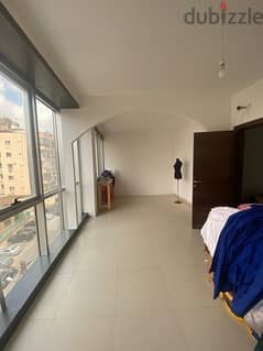 Office for rent in jisr el bacha