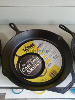 Lodge Cast Iron Skillet 30.4 cm