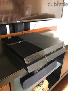 PS4 Used + Accessories