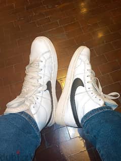 used nike shoes 44