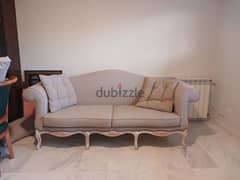 sofa used to sell for 1000$